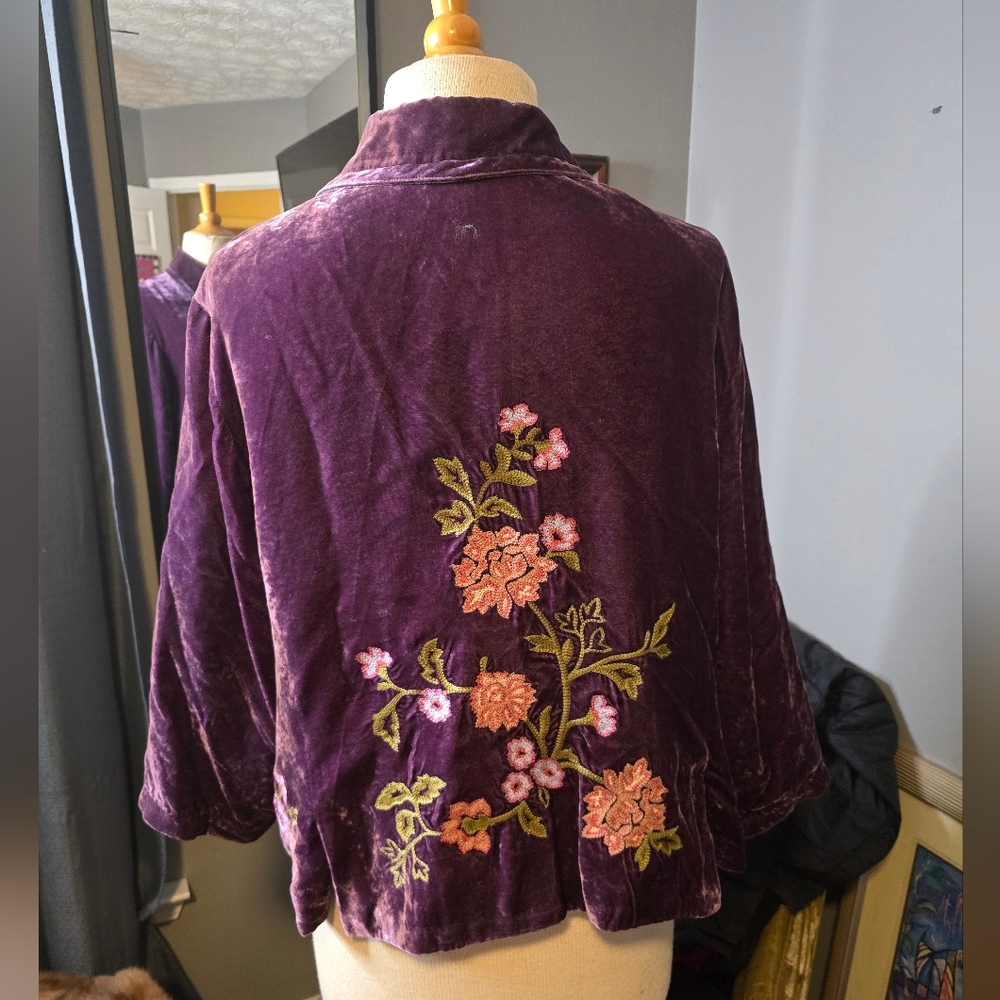 Artsy and Chic J.Jill Plum Velvet Embroidered Button-Front Jacket - Picture 7 of 8